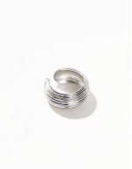 festival ribbed ear cuff in silver tone